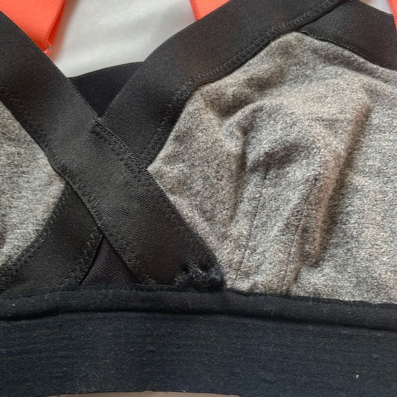 Sports Bra - Picture 10 of 10